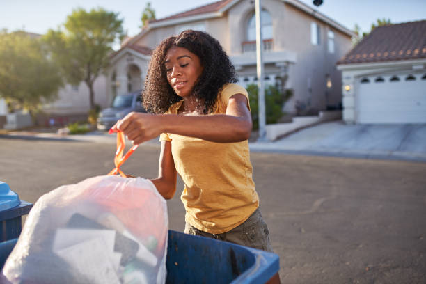 Best Attic Cleanout Services  in Carlyss, LA